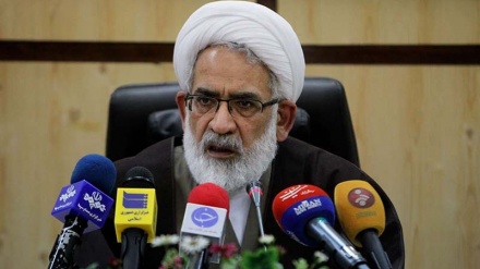 イラン検事総長、「アフガニスタンの麻薬生産量がNATO軍の駐留以降50倍に」