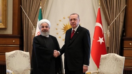 Colloquio telefonico con Erdogan, Rohani: necessaria attuazione accordi commerciali e bancari