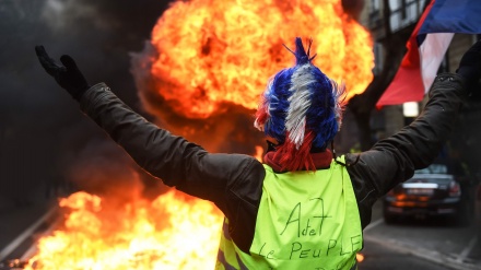 Europa: proteste contro il lockdown 