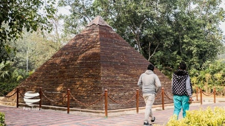 از سرزمین عجایب  3 +ویدیویی