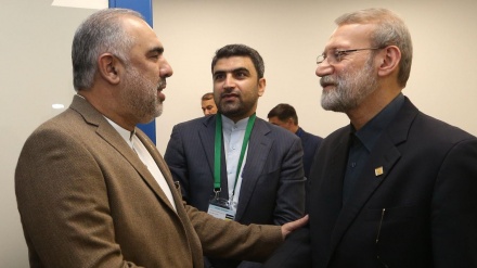 Larijani Desak Pemanfaatan Kapasitas Regional Iran-Pakistan