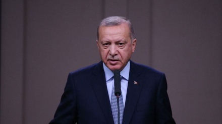 Erdogan: Turqia arrestoi gruan e al-Baghdadit, por nuk bëri bujë si Amerika