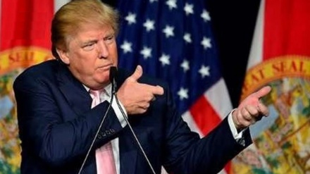 ניו יורק טיימס: טראמפ הציע לירות ברגלי מהגרים שיחצו את הגבול