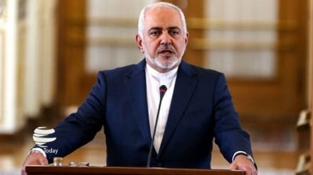 Zarif:Amerikanyň Eýranyň tersine edýän işleri uruş işleridir 