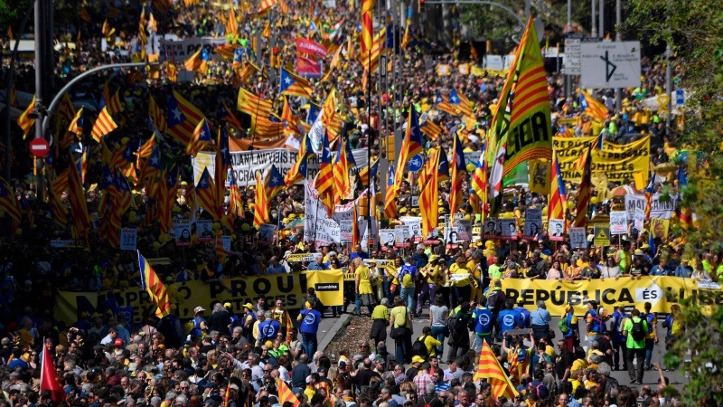 Barceloneses exigen liberación de líderes independentistas