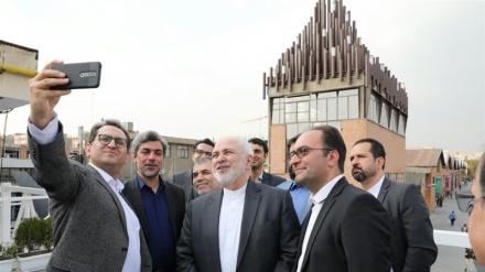 Zarif: Ugaidi wa kiuchumi wa Marekani umeshindwa kuzima ndoto za vijana wa Iran