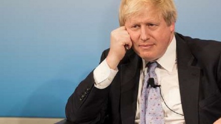 Boris Johnson tende la mano a Bruxelles