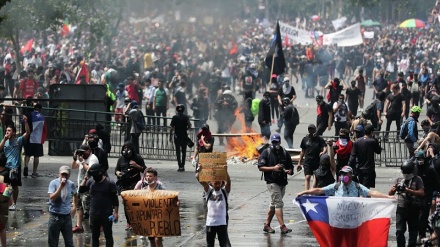 85% de chilenos apoya protestas y el rechazo a Piñera marca récord