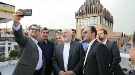 Zarif: Ni EEUU pudo detener el progreso de Irán en “nanomedicina”