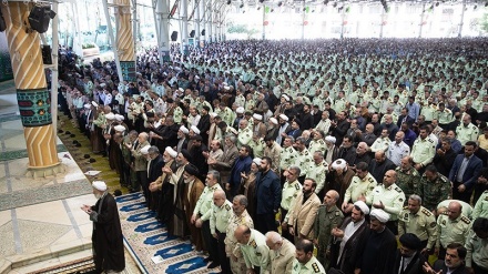Shalat Jumat di Tehran, 4 Oktober 2019