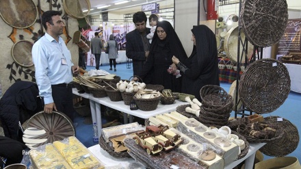 Pameran Nasional Kerajinan Tangan di Hamedan