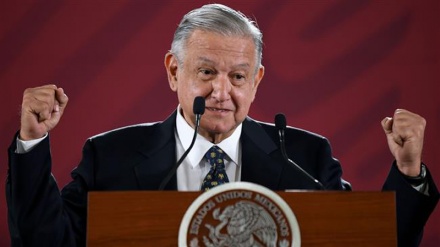 Presiden Meksiko Minta Patung Liberty Dihancurkan