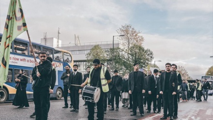 Video: Ceremonias islámicas para recordar al Imam Husein (P) en Manchester