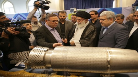 מנהיג המהפכה ביקר בתערוכת הסטארט־אפים האיראנים