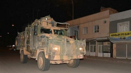 Turkey sends military reinforcement to its border with Syria: Anadolu