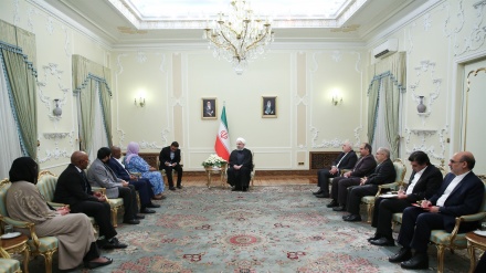 イラン大統領、「イラン国民に対する制裁行使や核合意からの離脱は、アメリカを含むすべての国にとっての害悪」