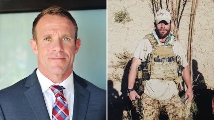 Trump Pecat Menteri Angkatan Laut AS