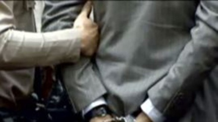 Президент девони бўлим бошлиғи уюшган жиноий гуруҳга раҳбарлик қилгани маълум бўлди