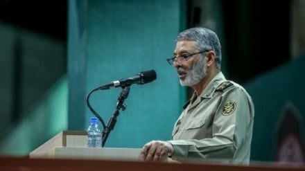 イラン軍総司令官、「ホルモズ海峡の安全は、偽りの軍事連合では確保されない」