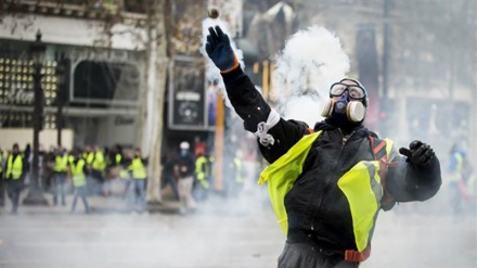 France : Silence! on réprime