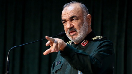 Salami: Enemigos no se atreven a iniciar guerra a Irán