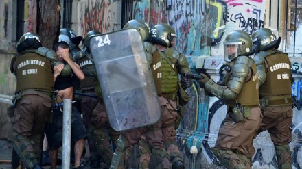  Protests continue in Chile as new death sparks anger 