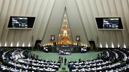 Wabunge wa Iran waziasa nchi 44 ziiwekea Israel vikwazo 