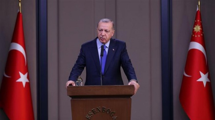 Erdogan defies EU sanctions threat over Cyprus drilling