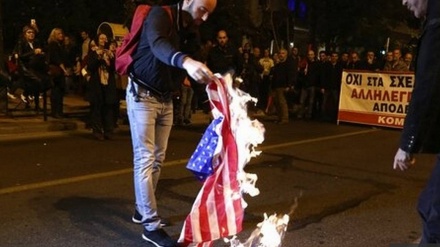 ギリシャで反米デモ　28人が逮捕