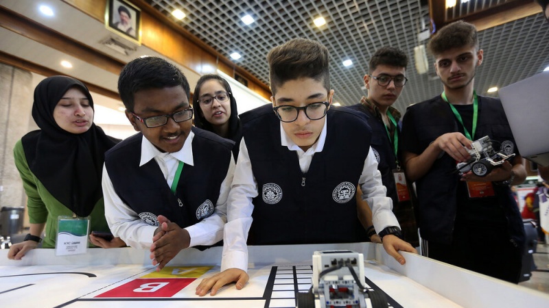 کسب مقام دوم ایران در المپیاد جهانی رباتیک دانش آموزی