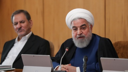 Rouhani: Bangsa Iran Tegar Hadapi Sanksi Ekonomi !