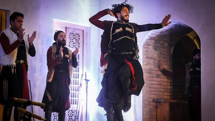 Festivali i muzikës tradicionale të rajoneve të ndryshme të Iranit në Kerman