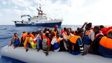 Garda bregdetare e Italisë shpëton 143 emigrantë