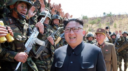 Kim Jong-un awatembelea askari eneo la mpakani awataka kujiweka tayari