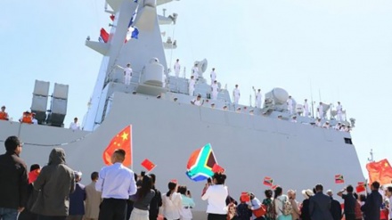 南アフリカがはじめて中露と合同軍事演習を実施