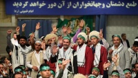 民兵組織バスィージ のメンバー数千人らが、イラン最高指導者と会談