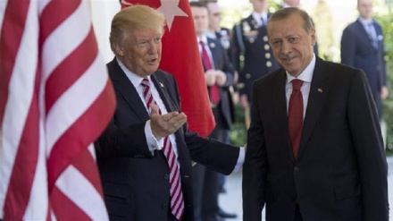 White House-Ak Saray relations: From close friendship to conflict of interests