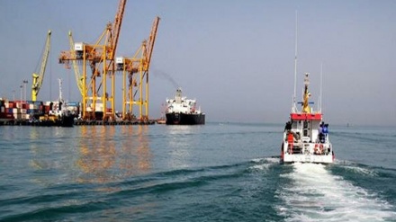 Sanksi Ketat Mendorong Iran Memproduksi Kapal Kargo Sendiri