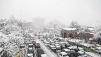 テヘランに初雪
