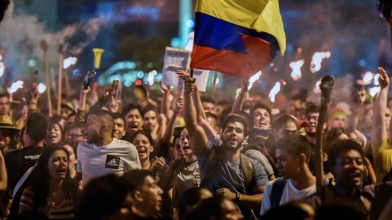 Estudiantes colombianos continúan protestas contra Iván Duque+Fotos