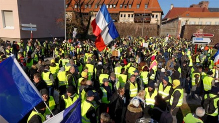 «On cache les Gilets jaunes sous un foulard»