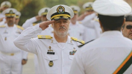 イラン海軍指令本部が首都テヘランから南部バンダルアッバースに移転