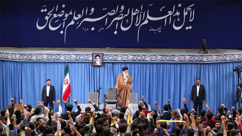 Pemimpin Besar Revolusi Islam Iran, Ayatullah Sayid Ali Khamenei.