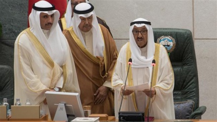 Kuwait cabinet quits after disputes in parliament