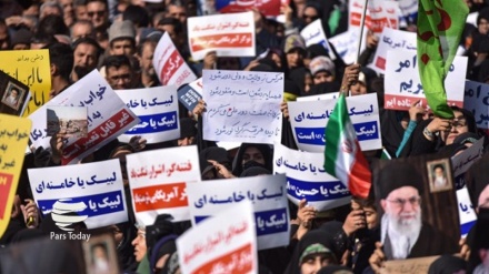 راهپیمایی مردم تهران در محکومیت اغتشاش آشوبگران