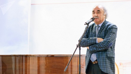 بوری کریم اف: تاجیکستان به فکر ساخت مترو و کارخانه خودرو باشد