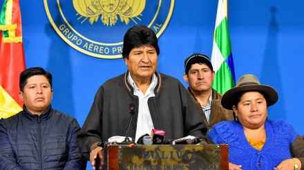 Jep dorëheqjen Evo Morales