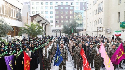 Peringatan HUT Organisasi Basij Mustadh'afin