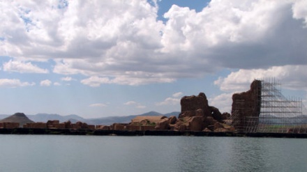 Takht-e Soleyman, Situs Arkeologi Menakjubkan di Iran