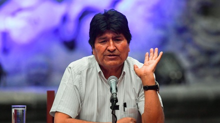 ボリビア前大統領が国民に呼びかけ　「人々を防衛する市民団体の結成を」